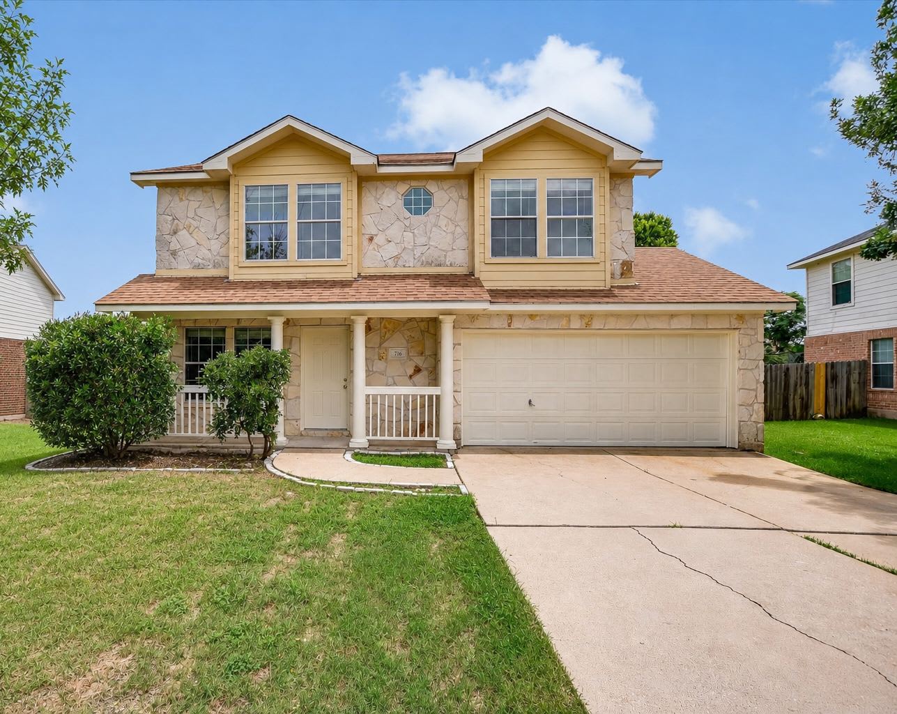 716 Honeysuckle Dr – photo 1 of 190