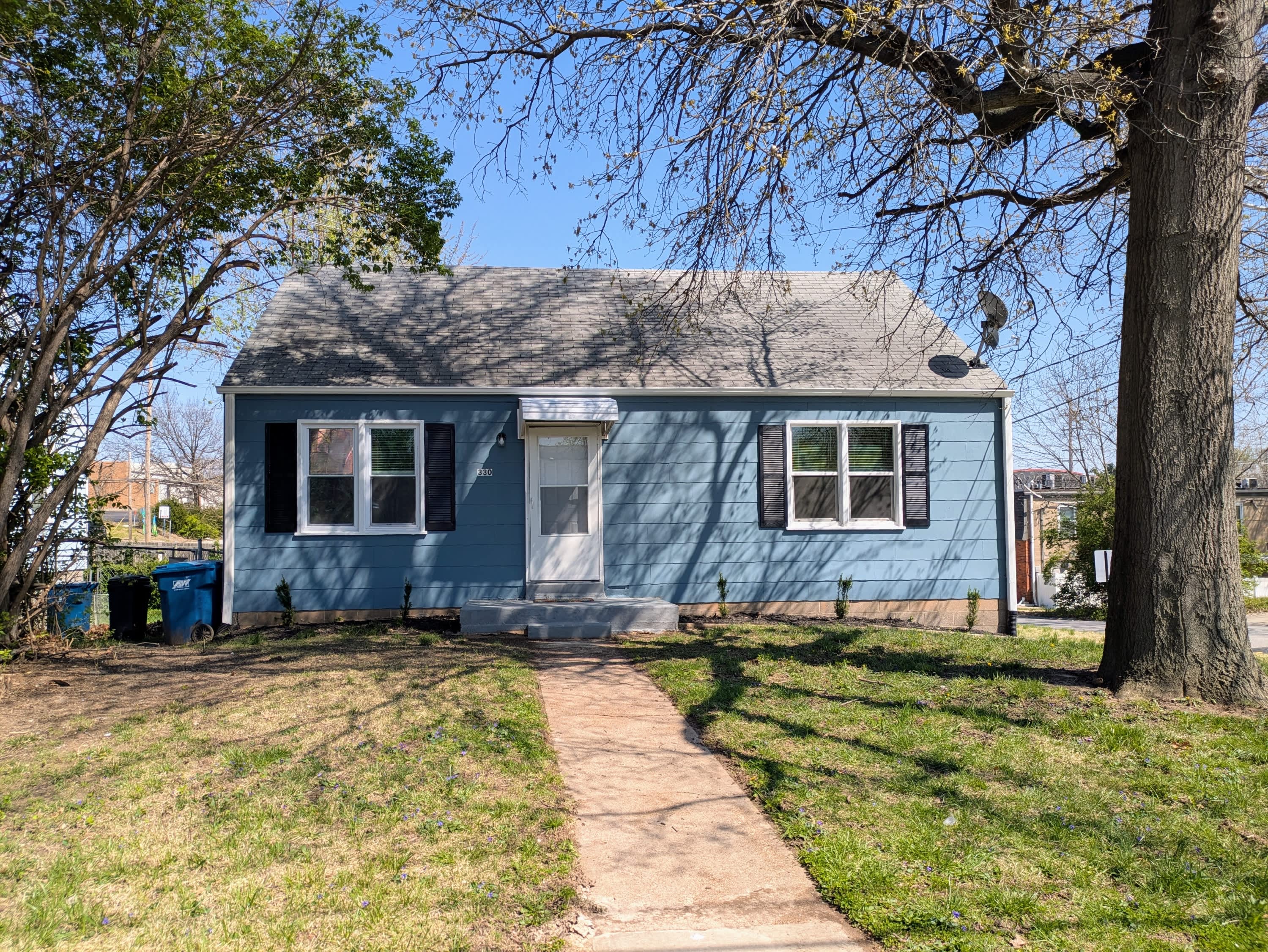 330 North Floridale Avenue – photo 1 of 18