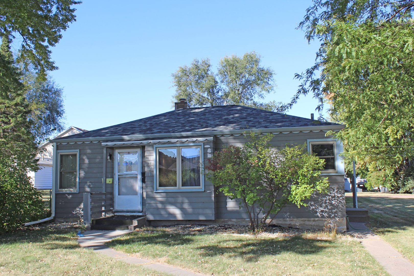 Sunny Home Awaits You – photo 1