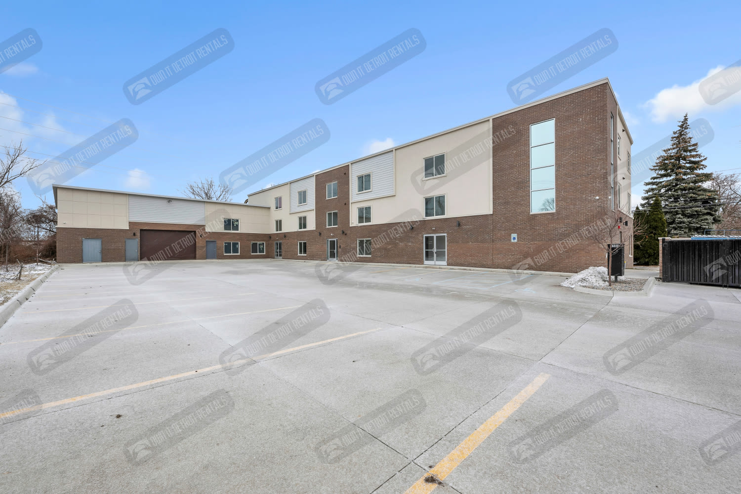 4504 Oakwood Blvd Apt 1 – photo 1 of 19