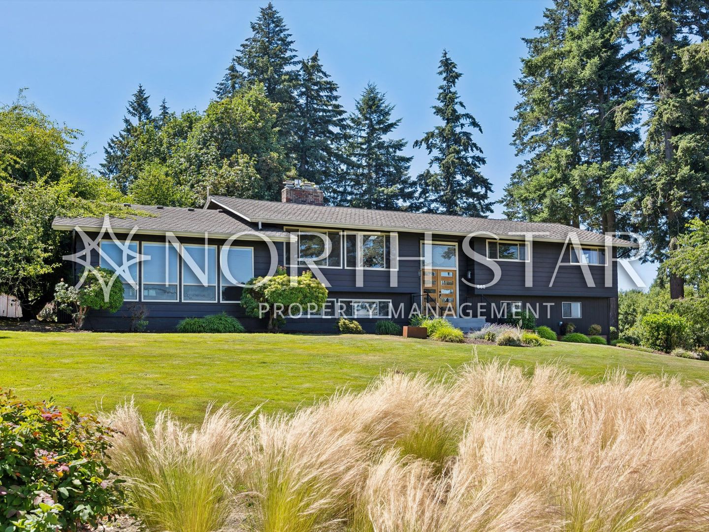 Elevated Northwest Living with Panoramic Views – photo 1 of 32