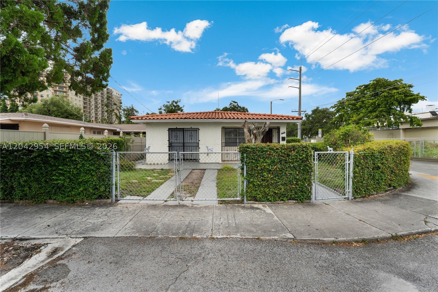 4296 NW 2nd Ter – photo 1