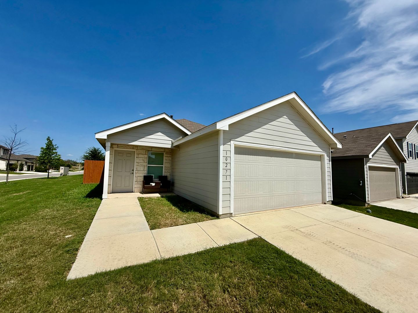 Beautiful 4 bedroom, 2 bathroom Home in Vida near Texas A&M San Antonio! – photo 1