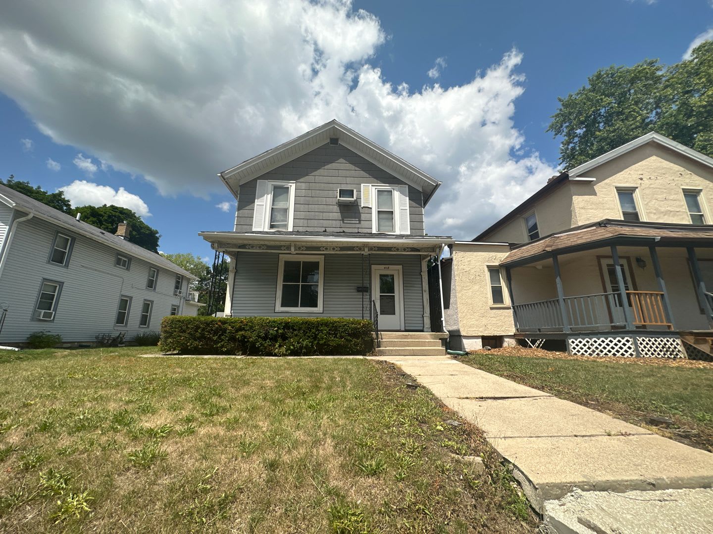 4 Bedroom Single Family – photo 1