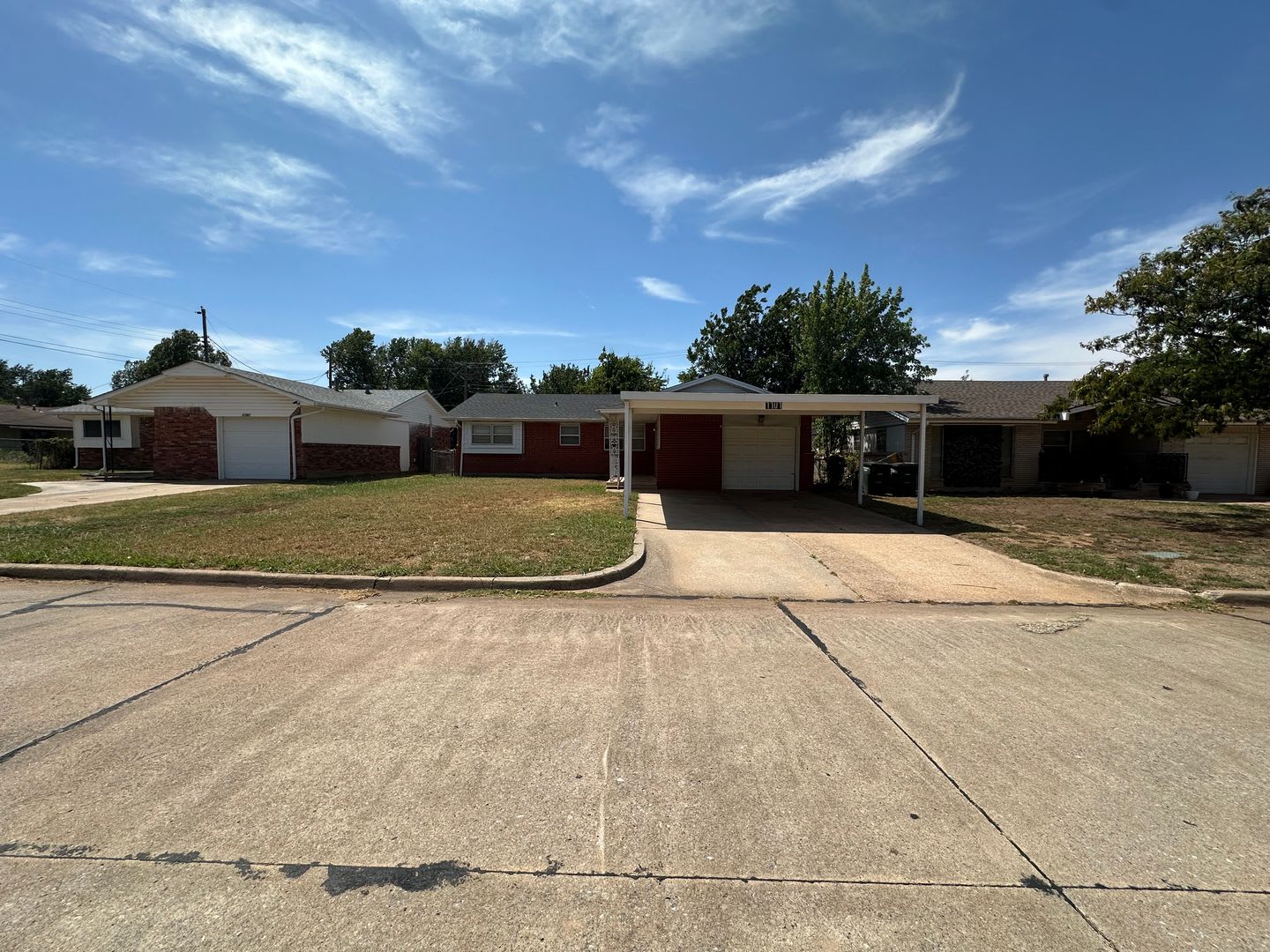 3 bed, 1 1/2 bath, 1 car garage – photo 1 of 64