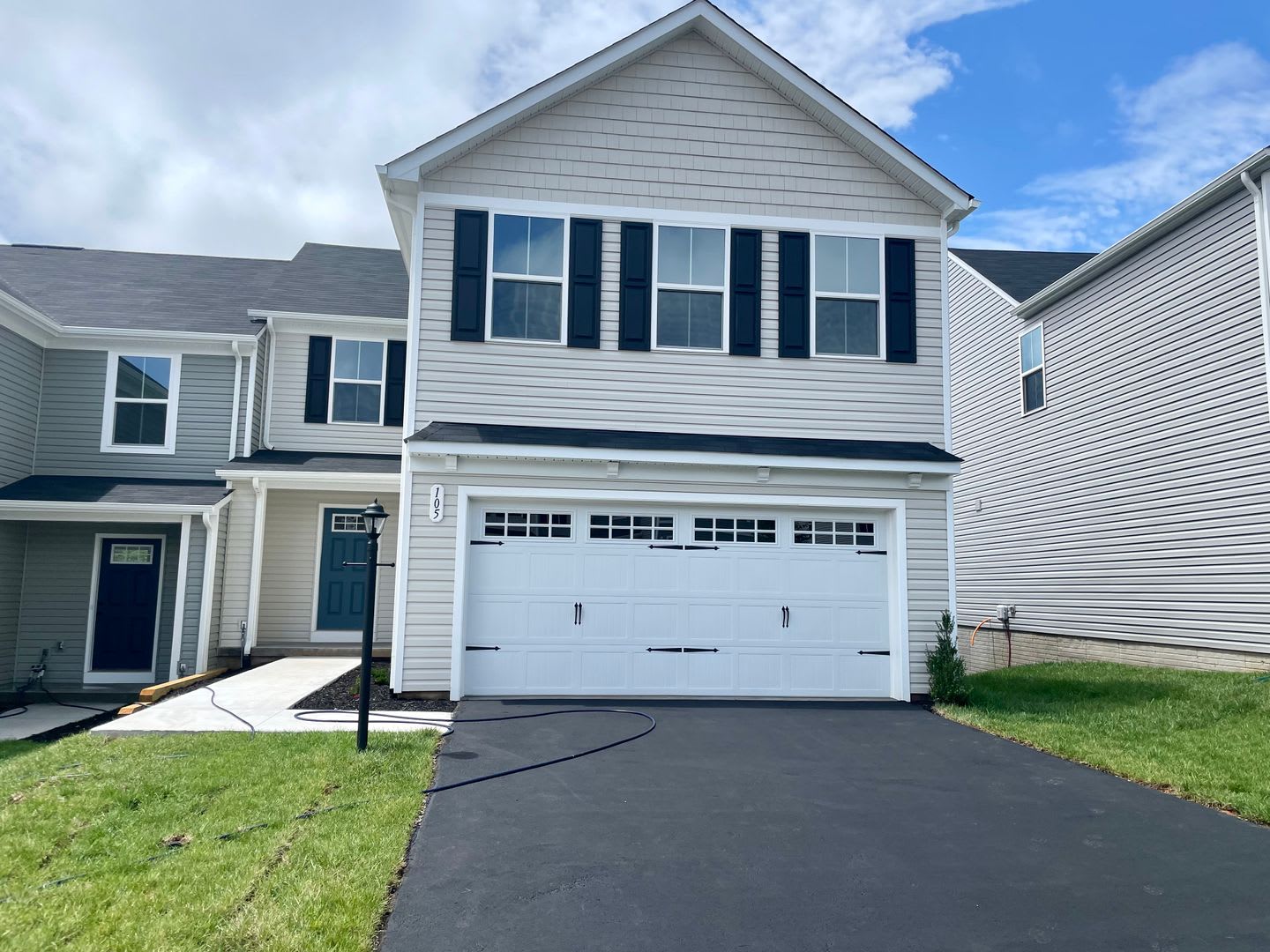 Gorgeous Locust Thicket Townhome – photo 1