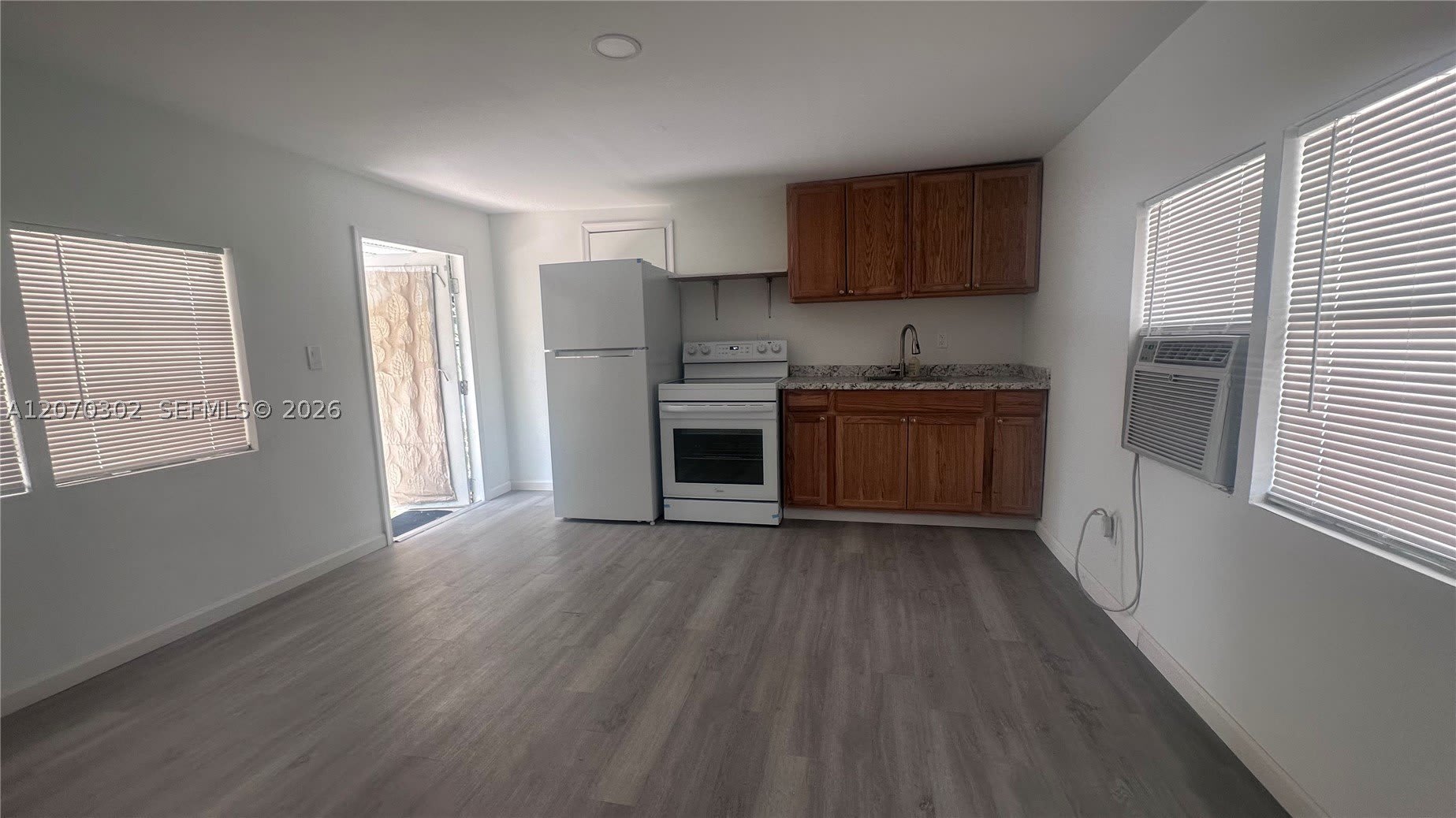 11942 Anchorage Way – photo 1 of 17
