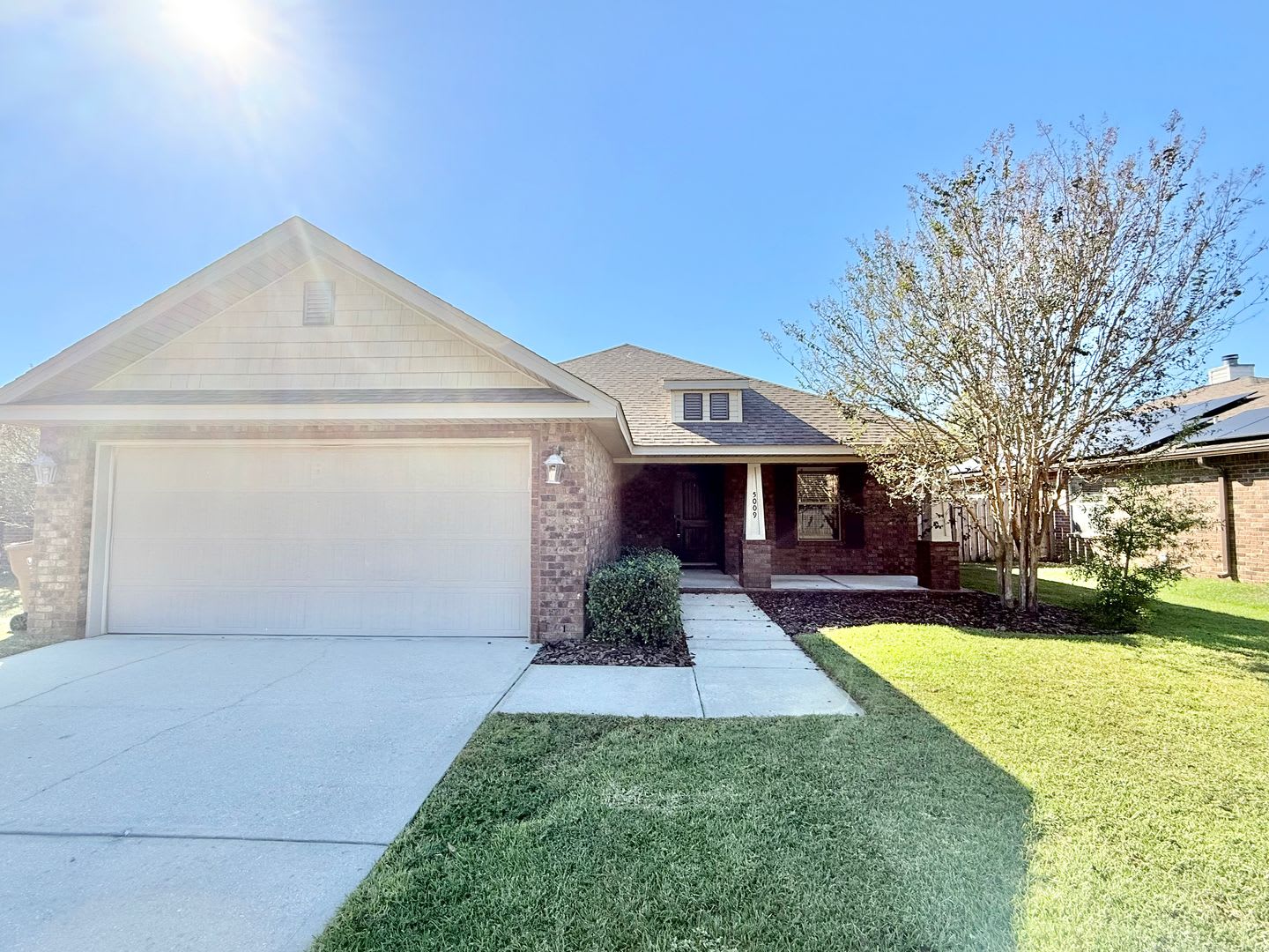 Charming 3-Bedroom Home – photo 1 of 11
