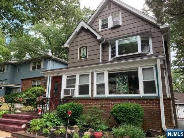 10 Lenox Avenue – photo 1 of 16