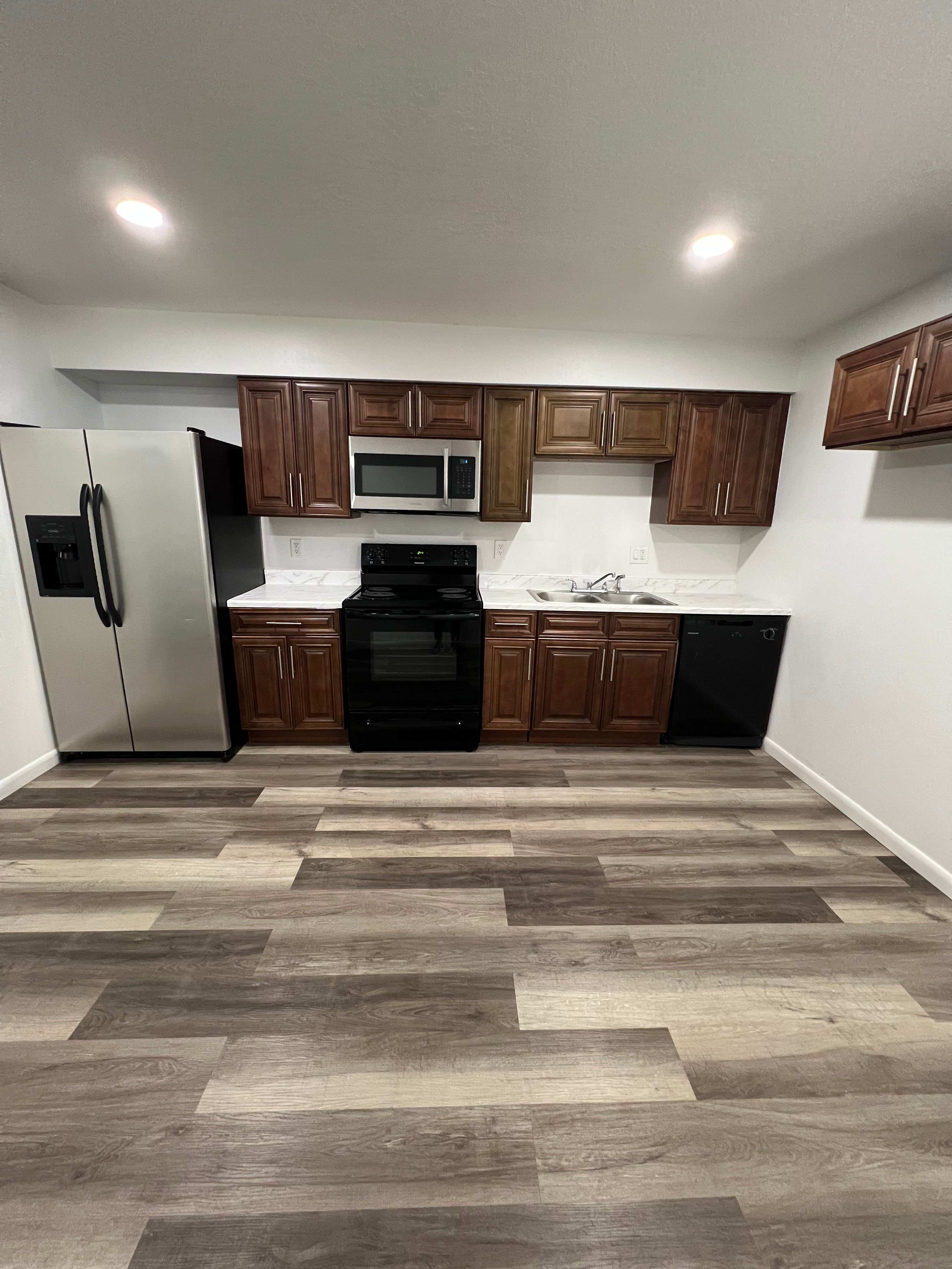 909 West Orange Street – photo 1
