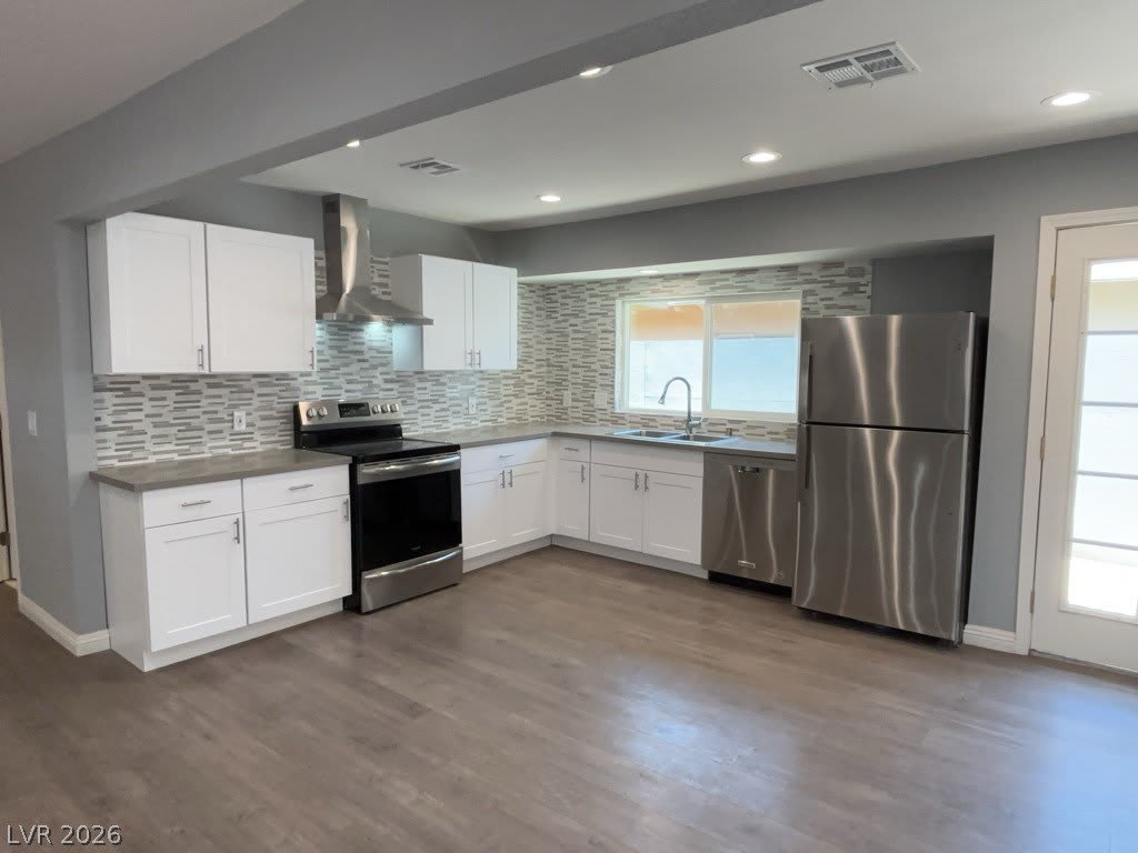 6 Brown Street – photo 1