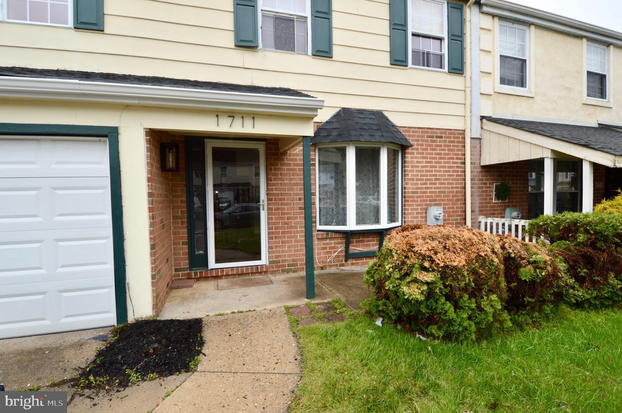 1711 BRENTWOOD Place – photo 1