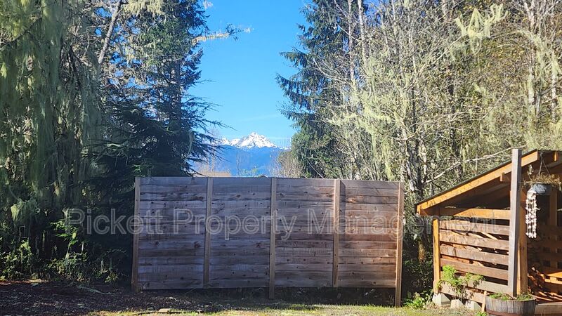 331 Dewatto Rd W – photo 1 of 254