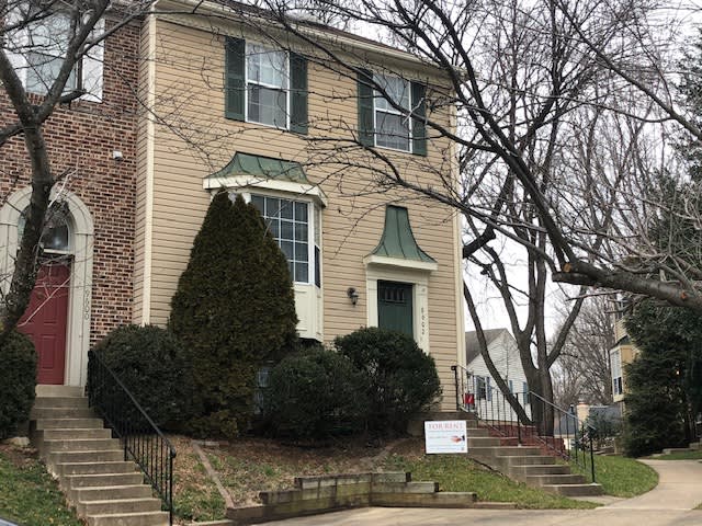 9602 Blake Ln – photo 1 of 9