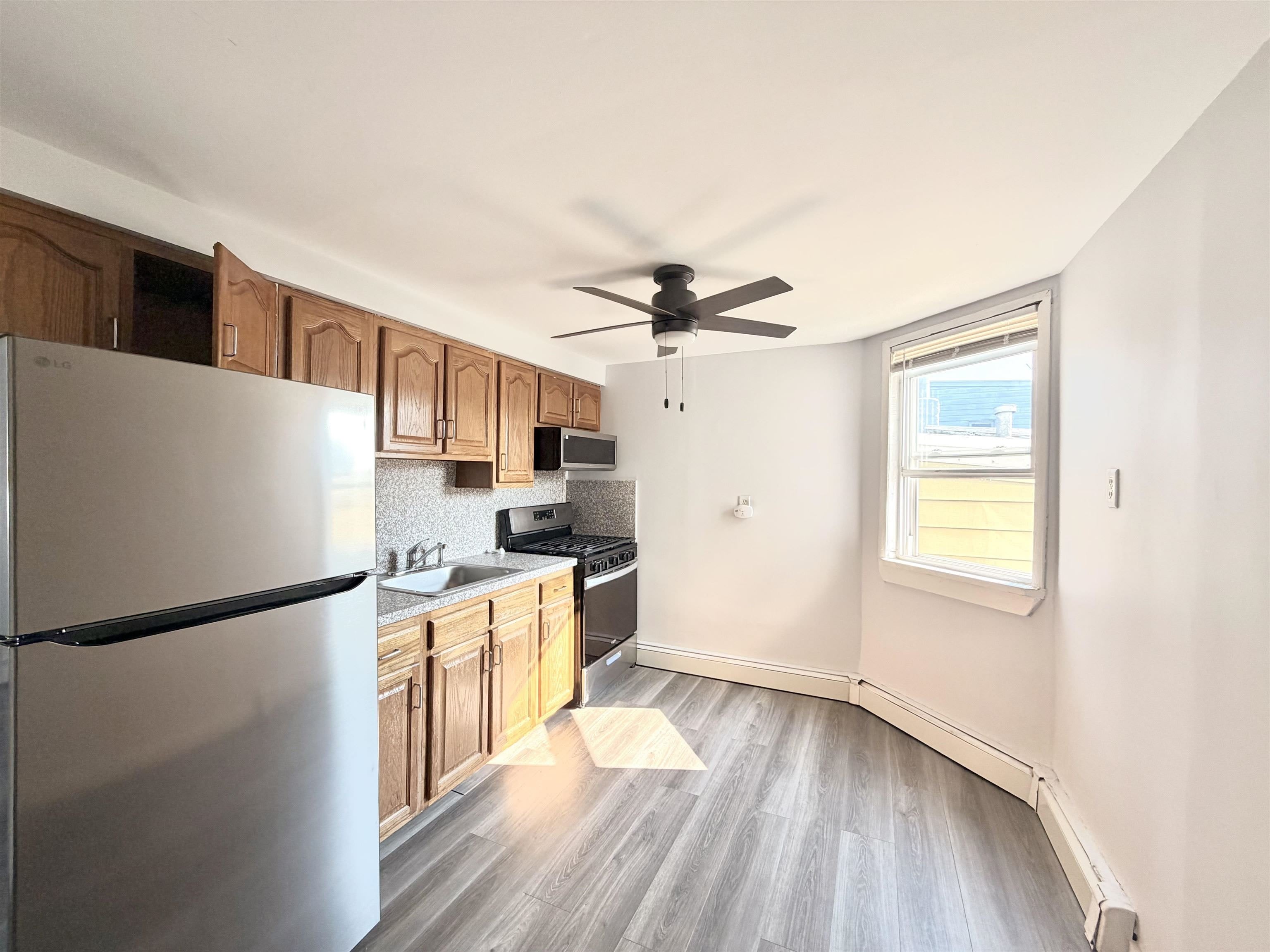 74 PROSPECT AVE – photo 1 of 11