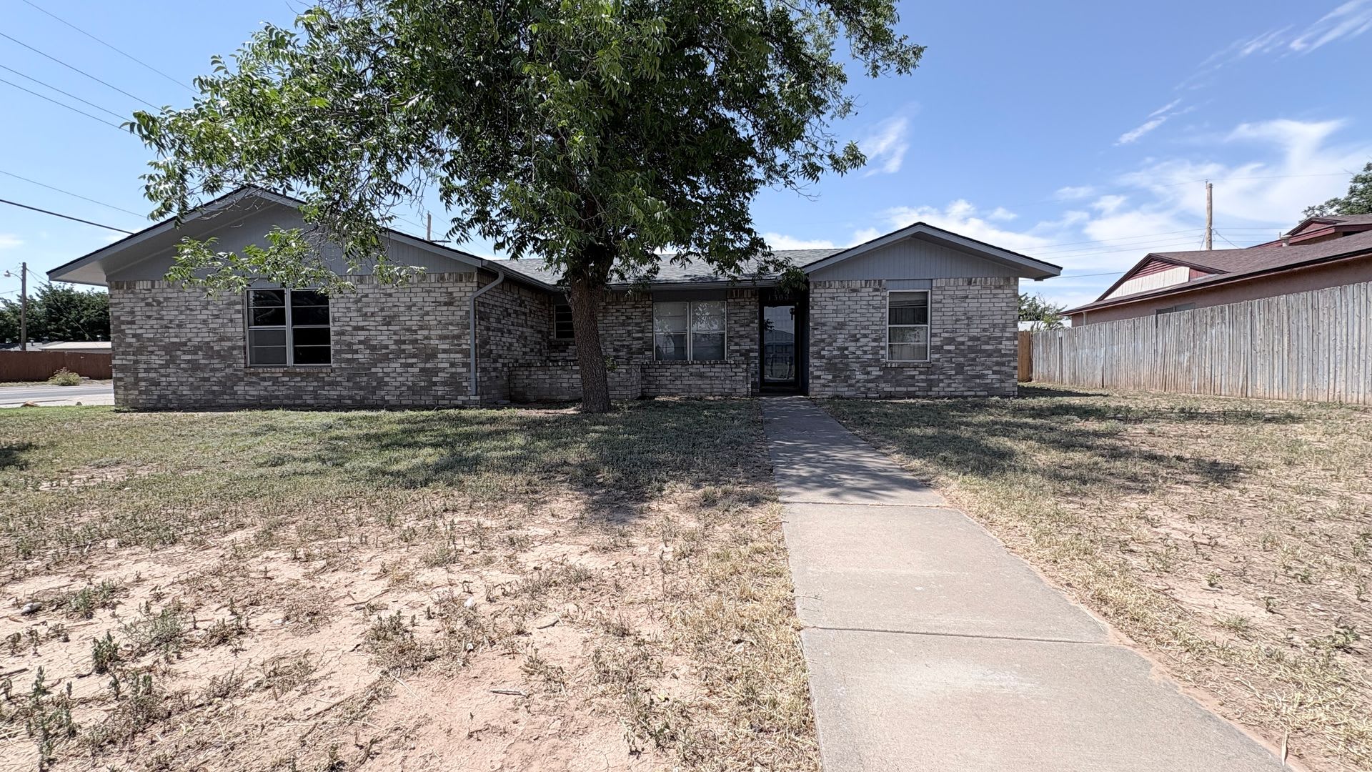 1300 Taylor Dr. – photo 1