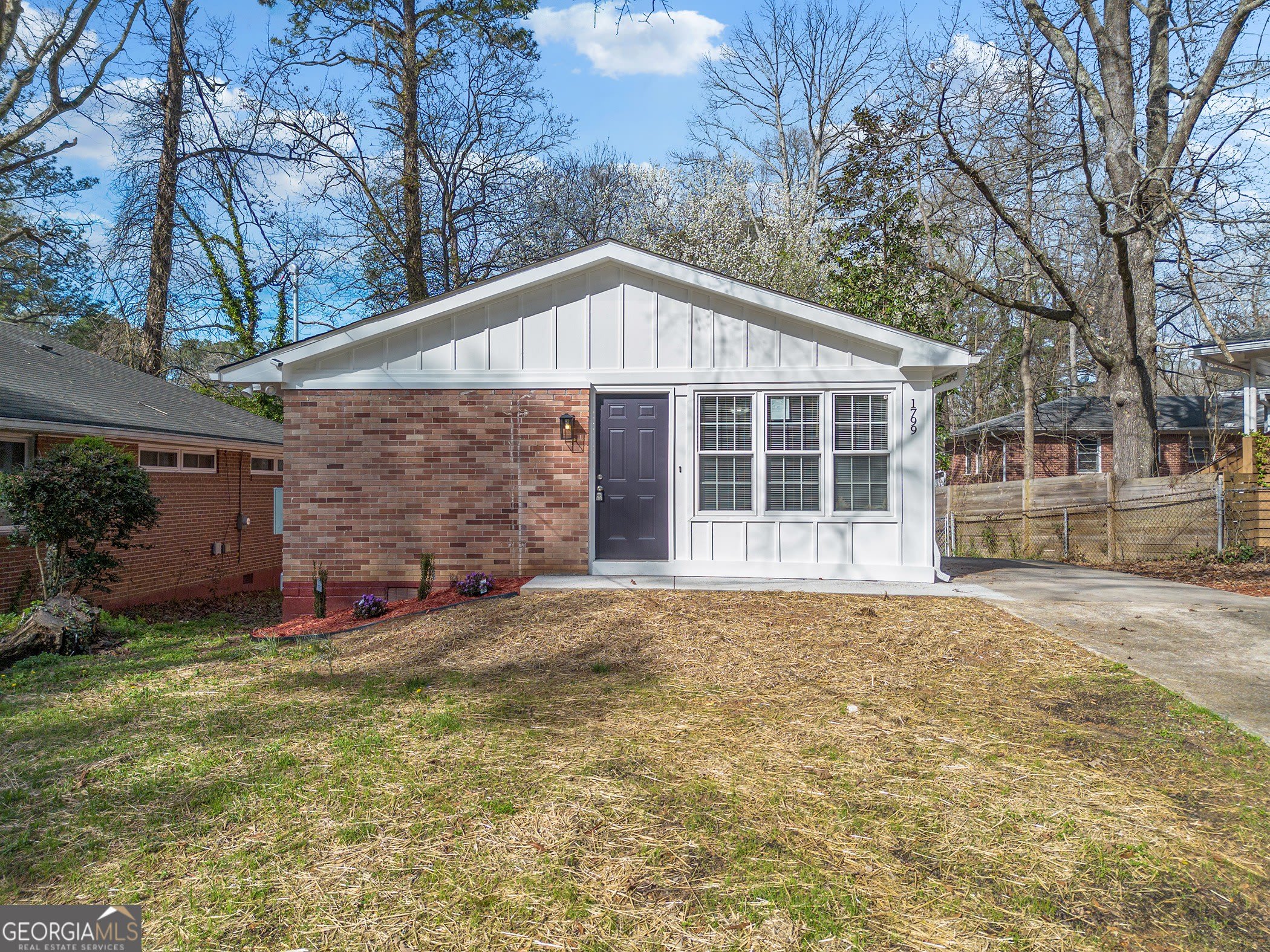 1799 Shirley Street SW – photo 1