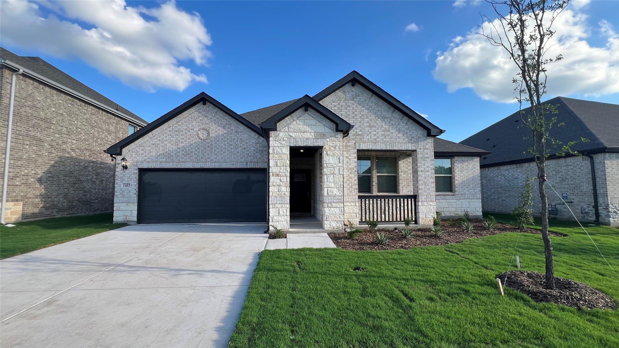 1407 Winters Way – photo 1