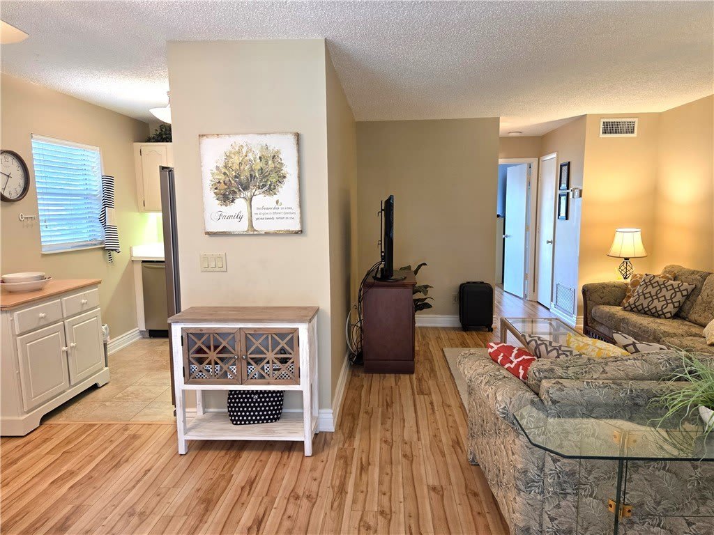 26 Vista Gardens Trail – photo 1 of 16