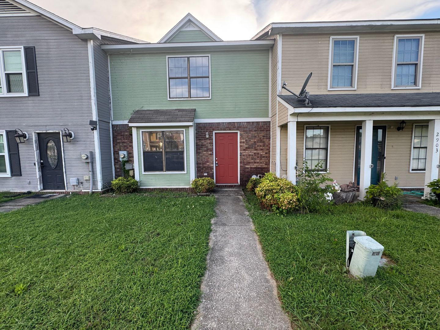 2905 Frost Drive SW – photo 1