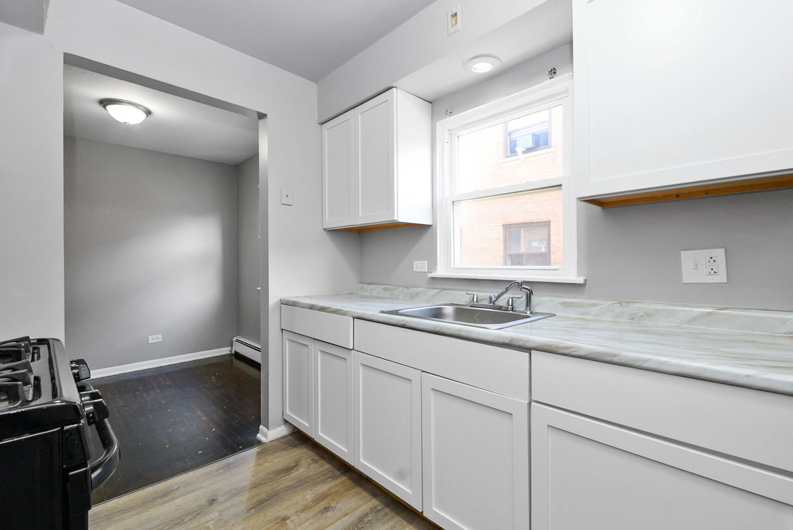 7820 South South Shore Drive – photo 1