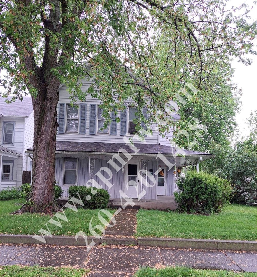 1 BR Apartment Near Downtown – photo 1 of 8