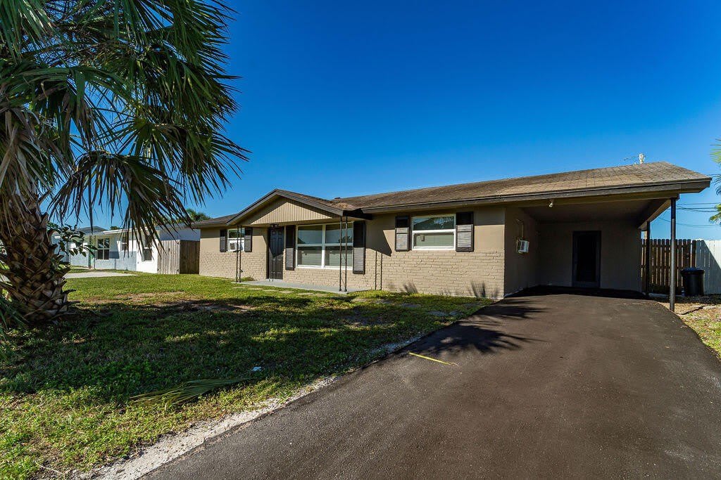 4317 Birdwood Street – photo 1