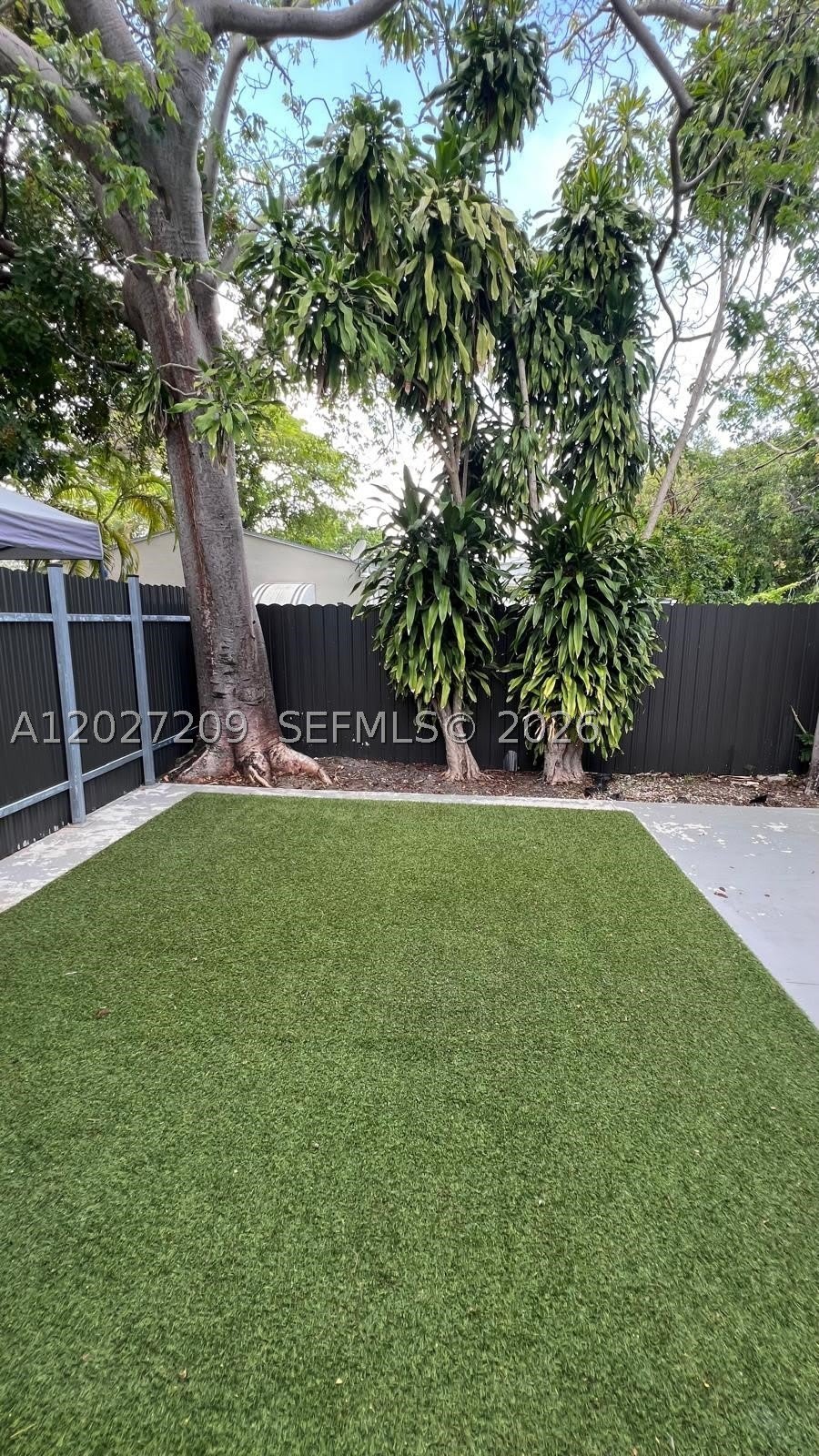 841 S 24Th Ave – photo 1