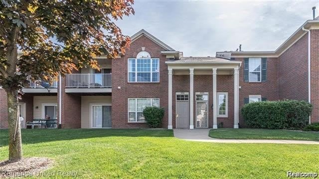 24208 Chesapeake Circle – photo 1 of 21