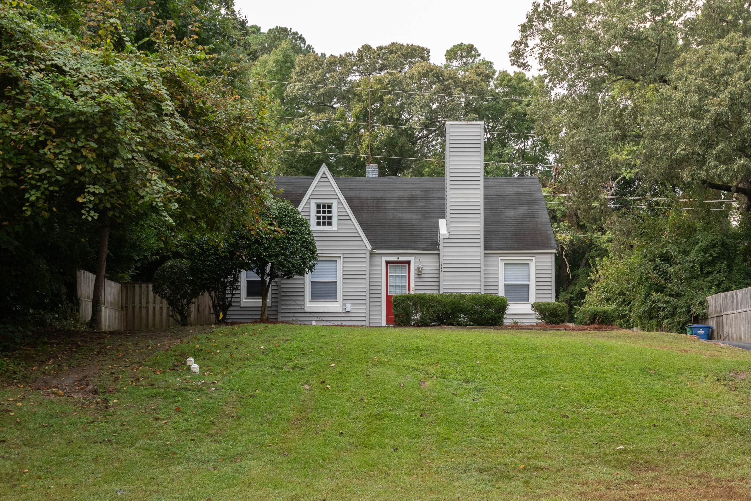 1202 E 14th St – photo 1