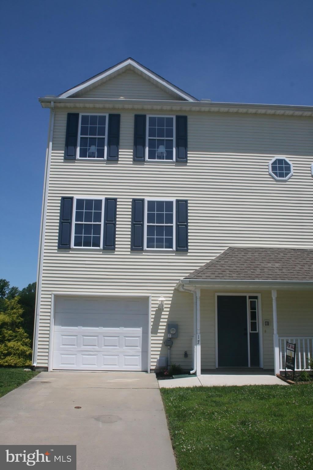 67 DOWNEY OAK Circle – photo 1 of 18