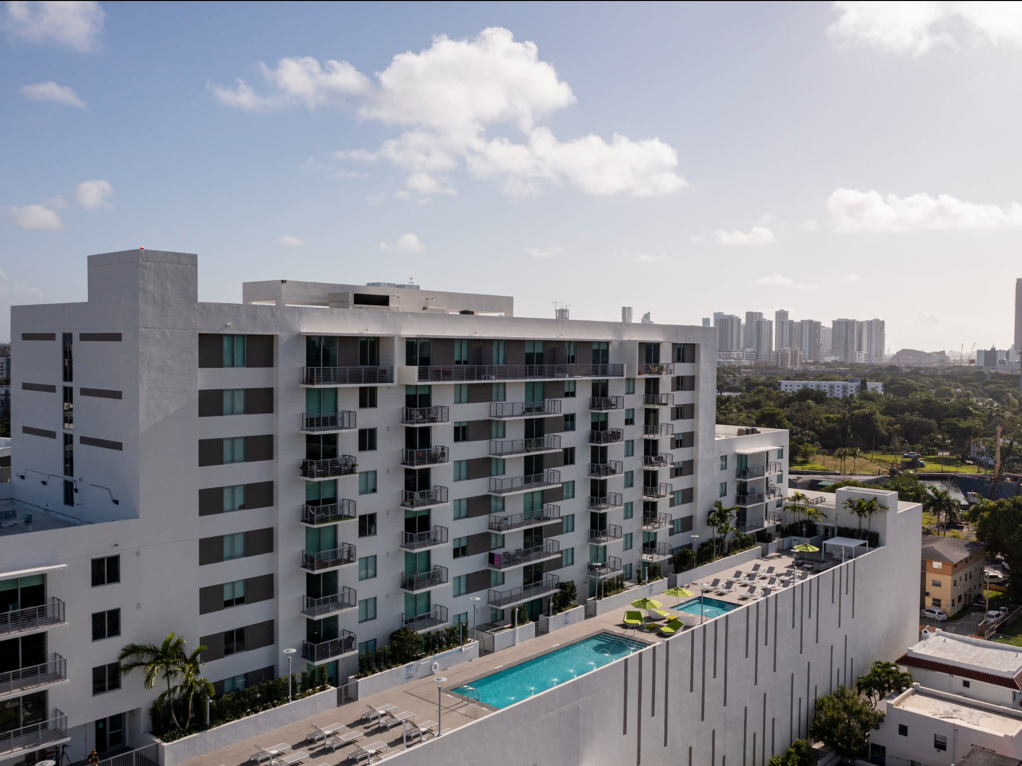 Reflections Apartments – photo 1