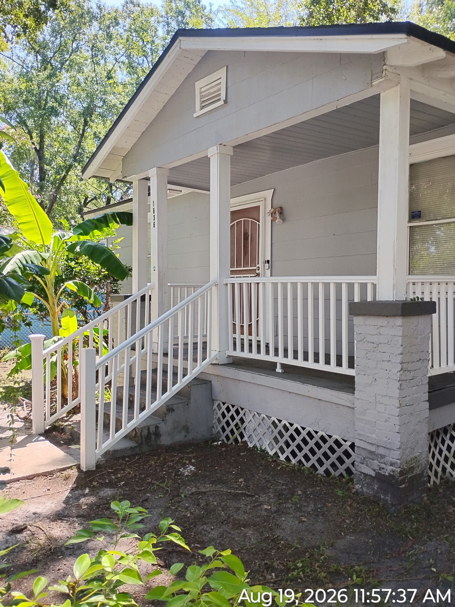 1636 West 28th Street – photo 1