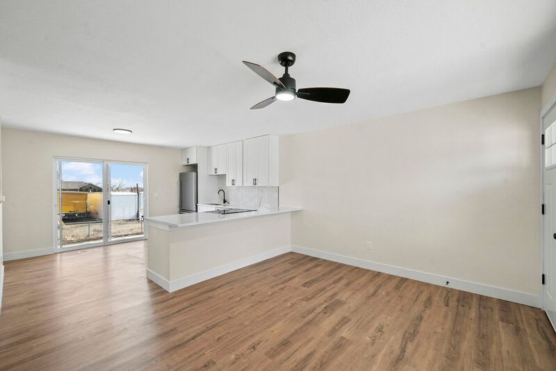 6364 Julian St – photo 1 of 20