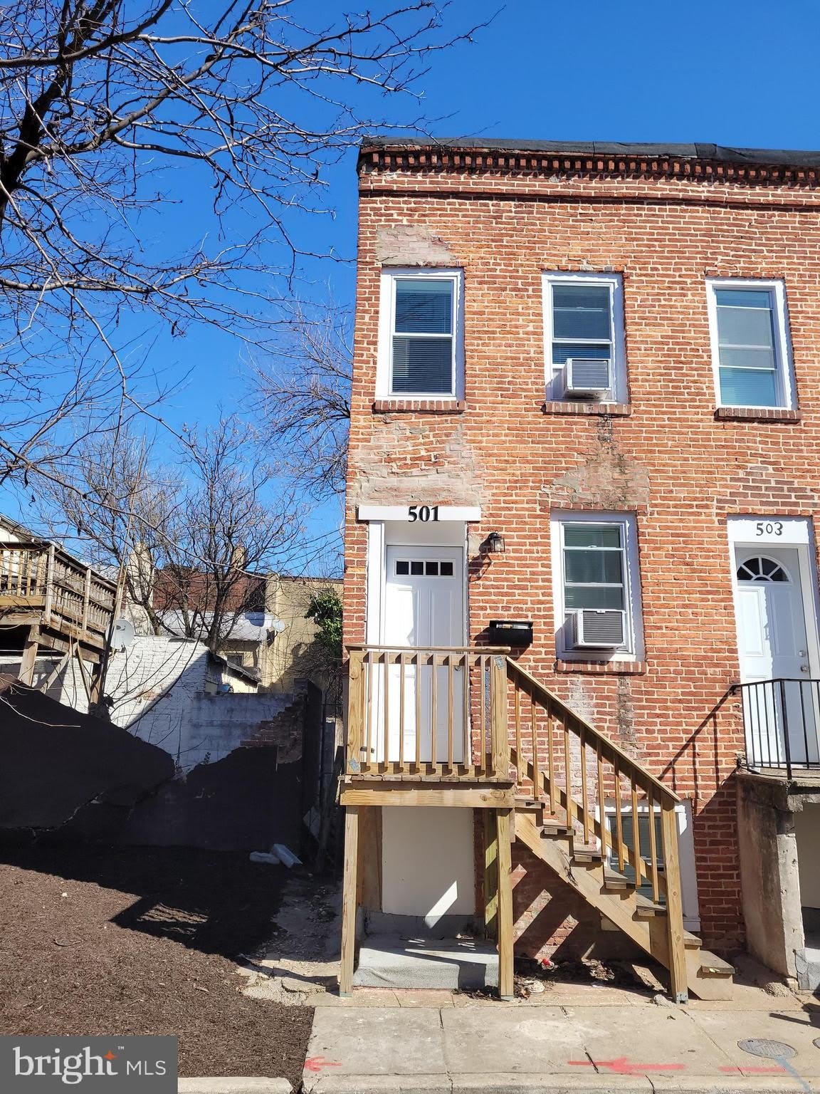 501 ARCHER Street – photo 1