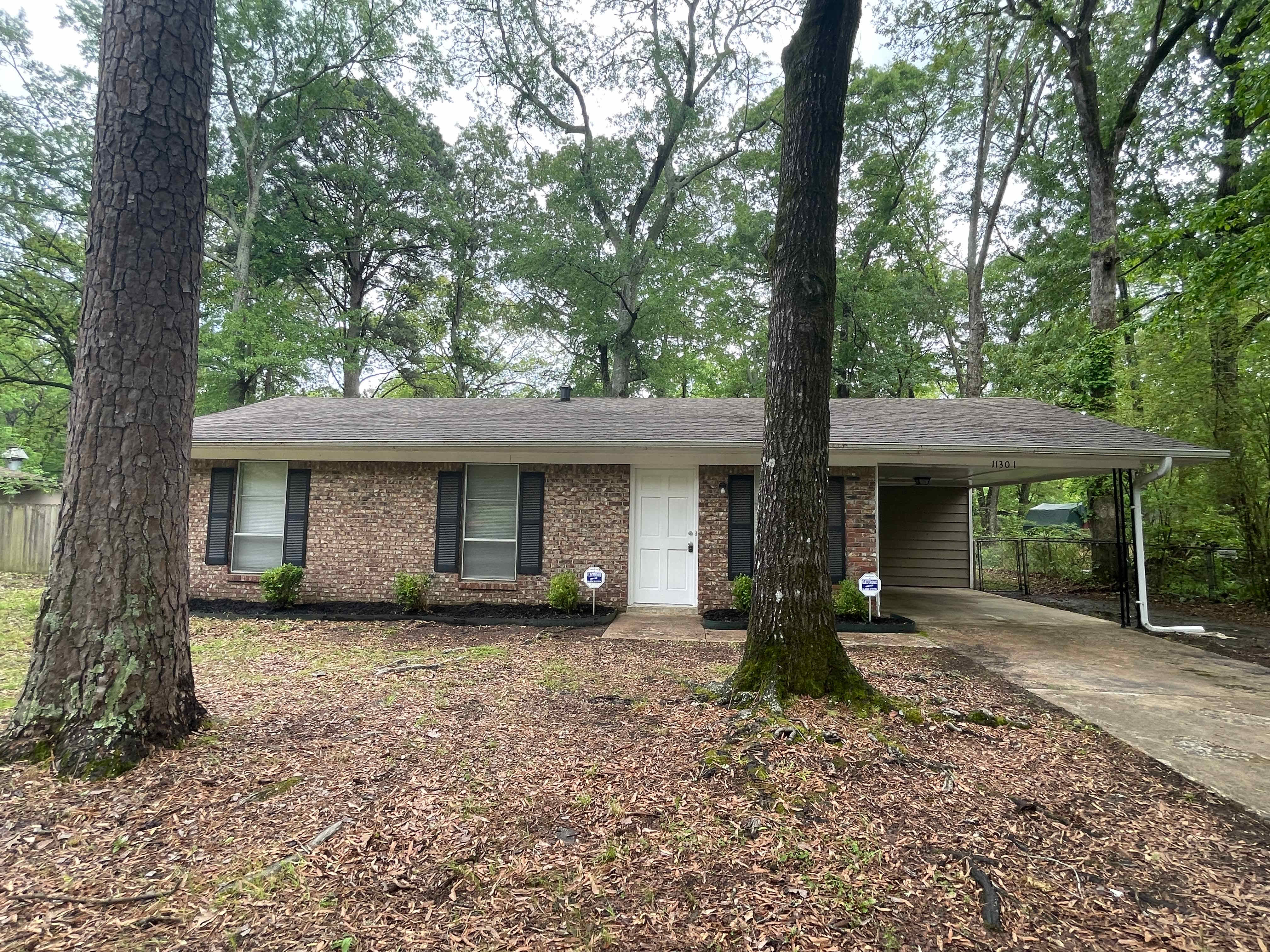 11301 Donnie Dr – photo 1 of 22