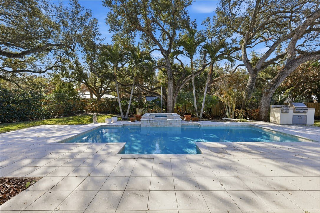 4617 Pebble Bay S – photo 1 of 30
