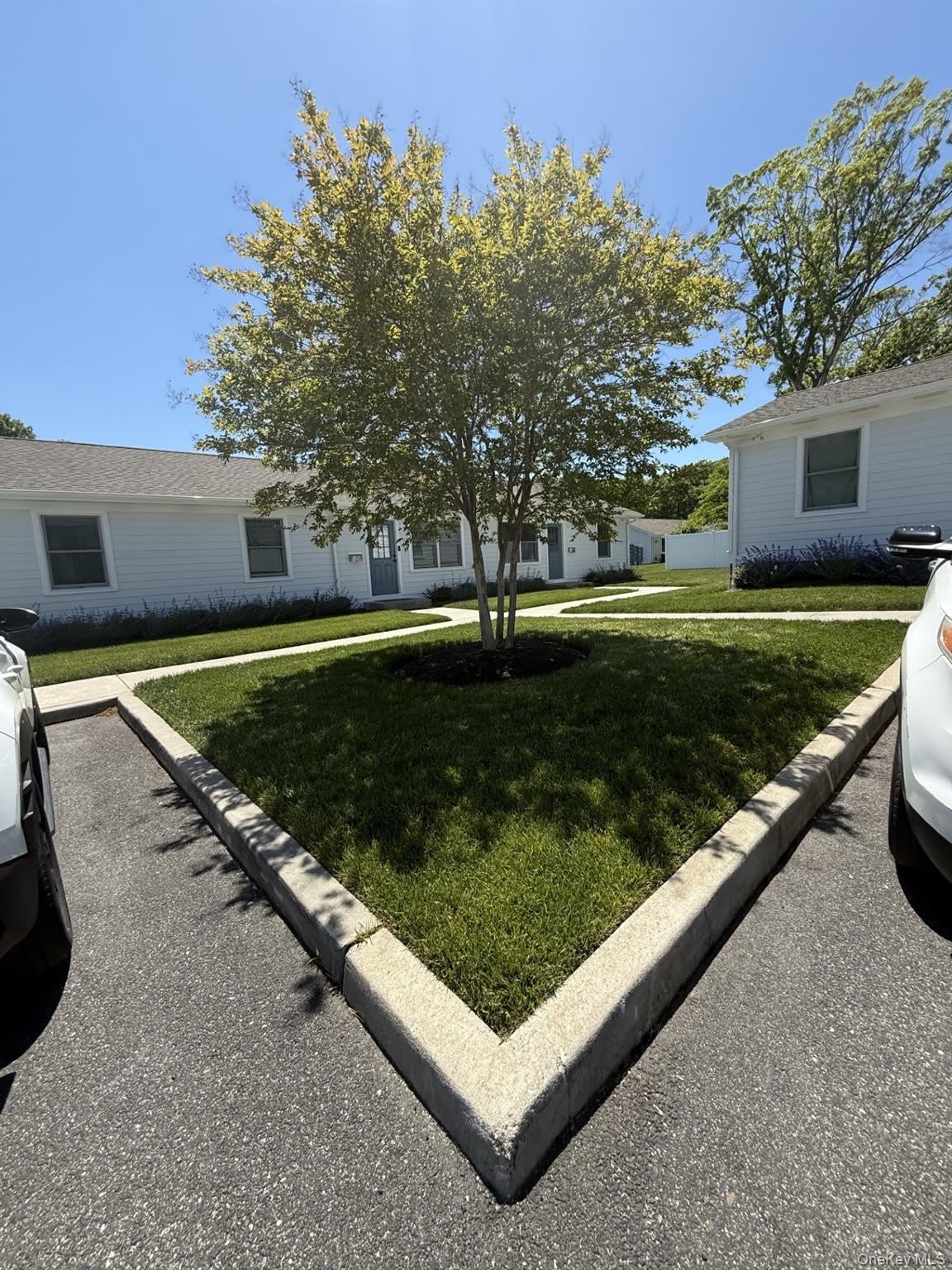 325 Montauk Highway – photo 1 of 14