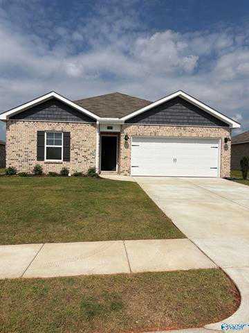 122 Betty Williams Dr – photo 1