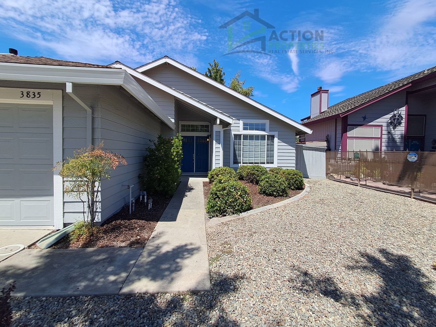 Antelope Single Story 3 Bedroom 2 Bath Separate Living Room Family Room W Fireplace Low Maintenance Yard Gardener Included – photo 1 of 171