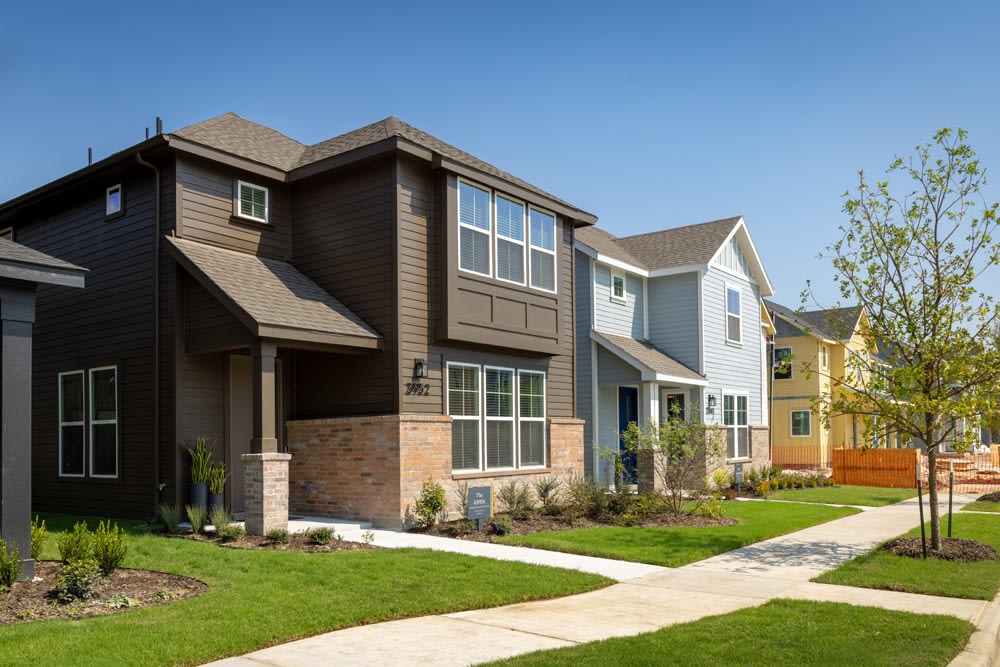 Raleigh House Apartments – photo 1 of 305