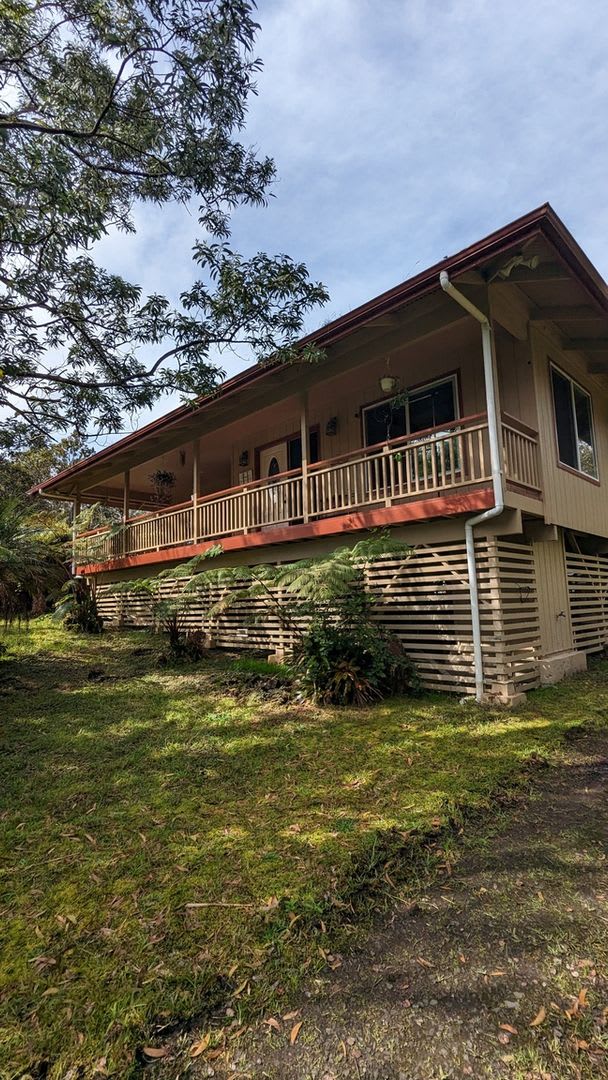 Fully furnished 2BR 2bath House in Volcano – photo 1 of 15