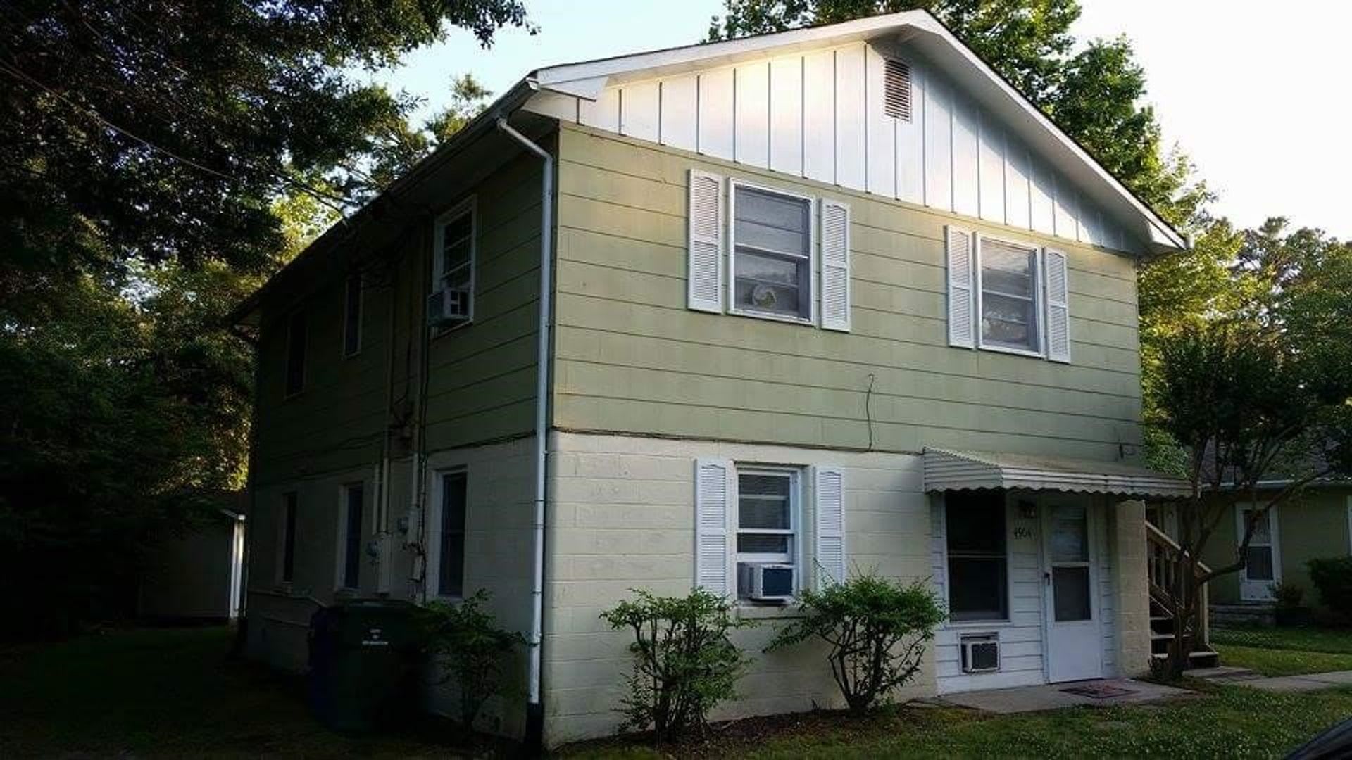 2 Bedroom Duplex – photo 1 of 7