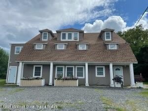 154 Vansant Avenue – photo 1 of 12