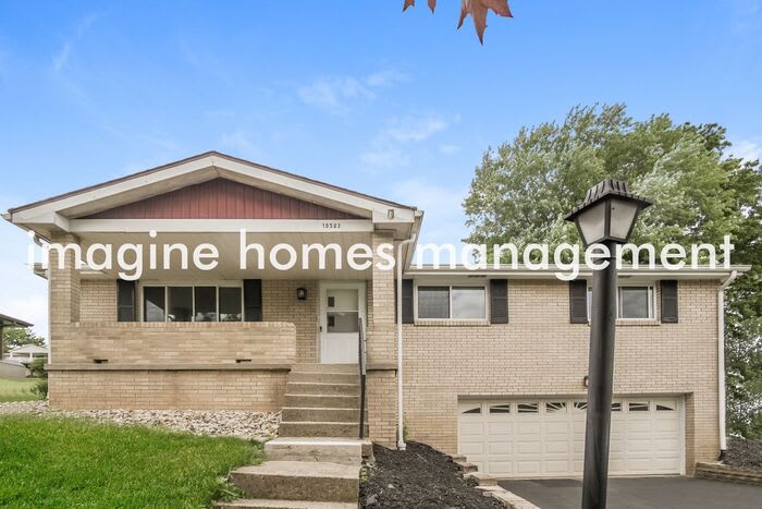 10503 Roseway Boulevard – photo 1 of 16