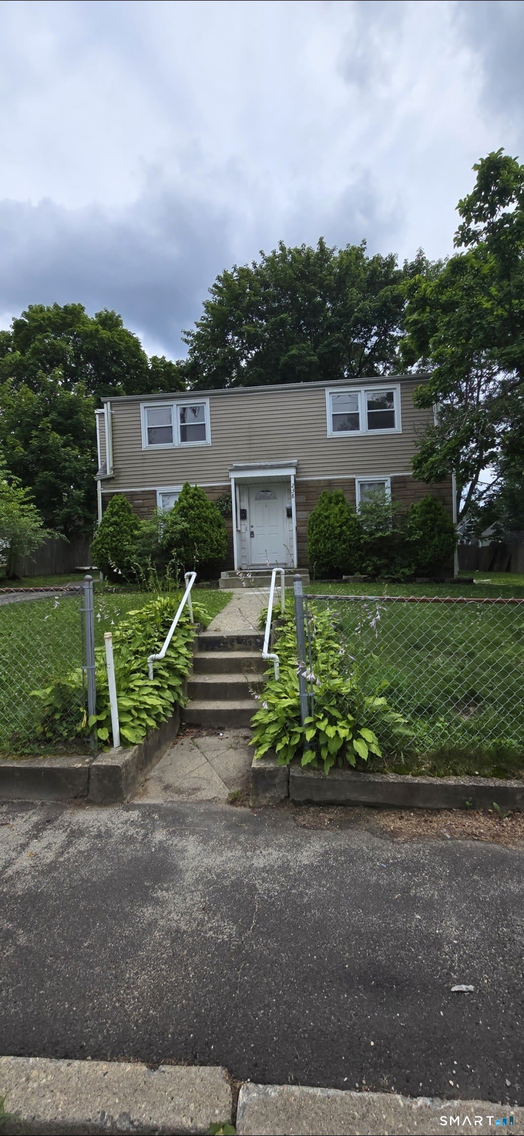 238 Moran Street – photo 1 of 94