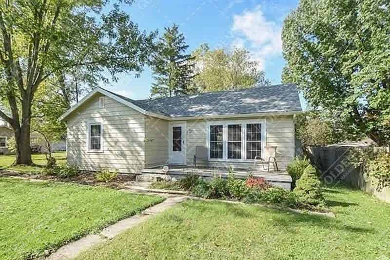 2605 North Maplewood Avenue – photo 1