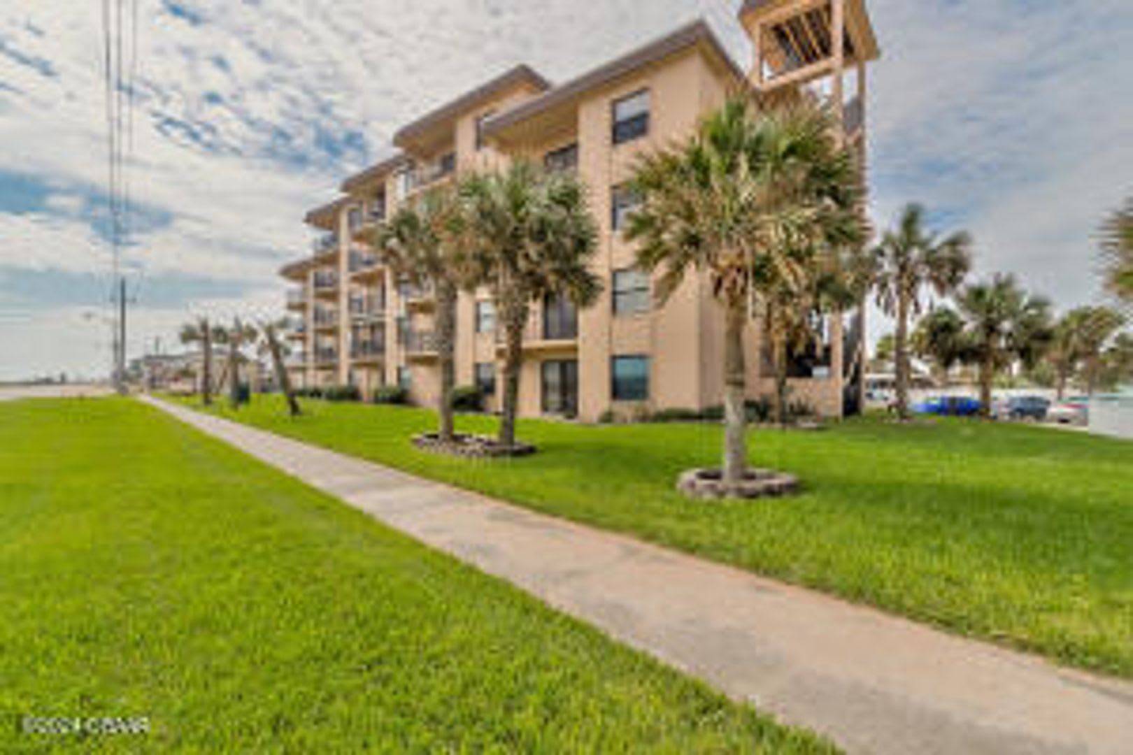 Ocean Front Condo in Ormond Beach – photo 1 of 26
