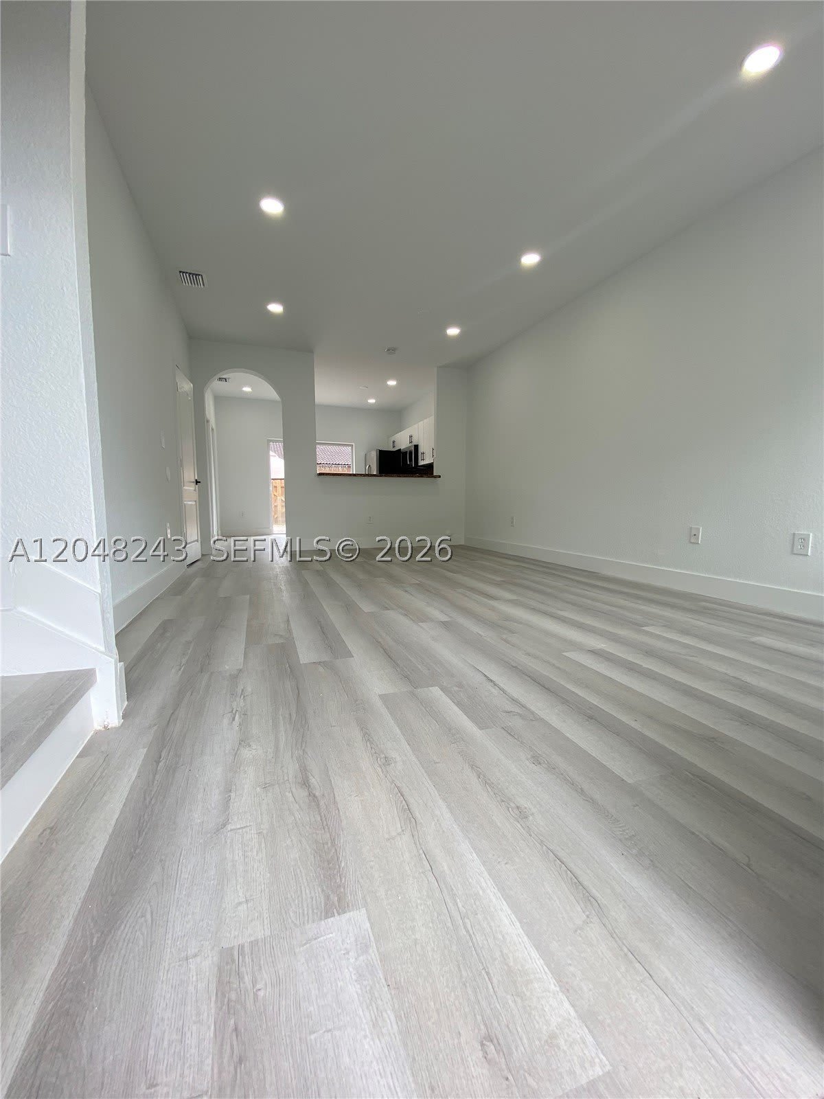 13765 SW 170th Ter – photo 1 of 19