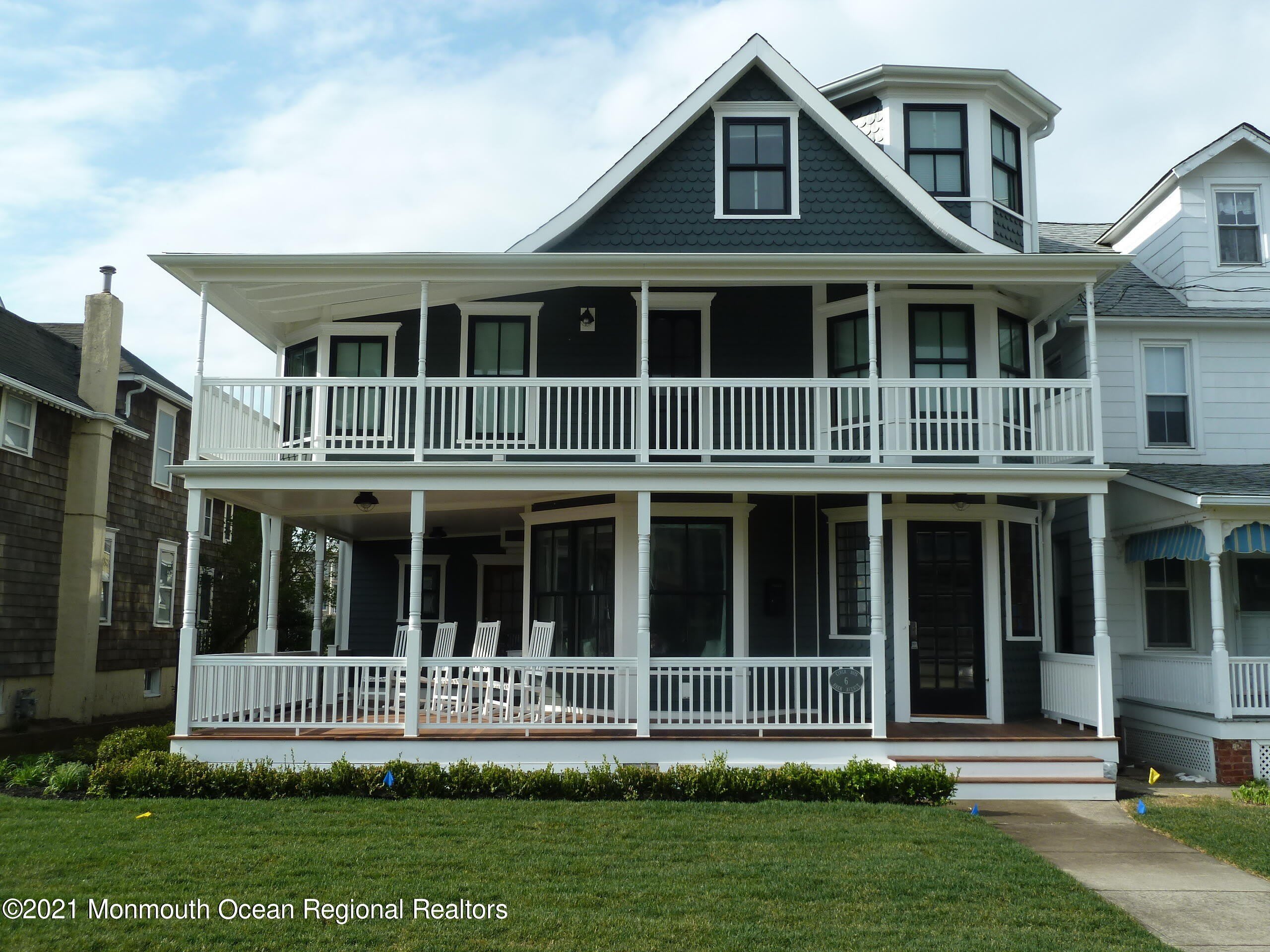 6 Heck Avenue – photo 1